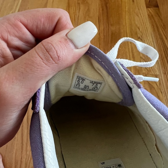Purple vans - Picture 8 of 12